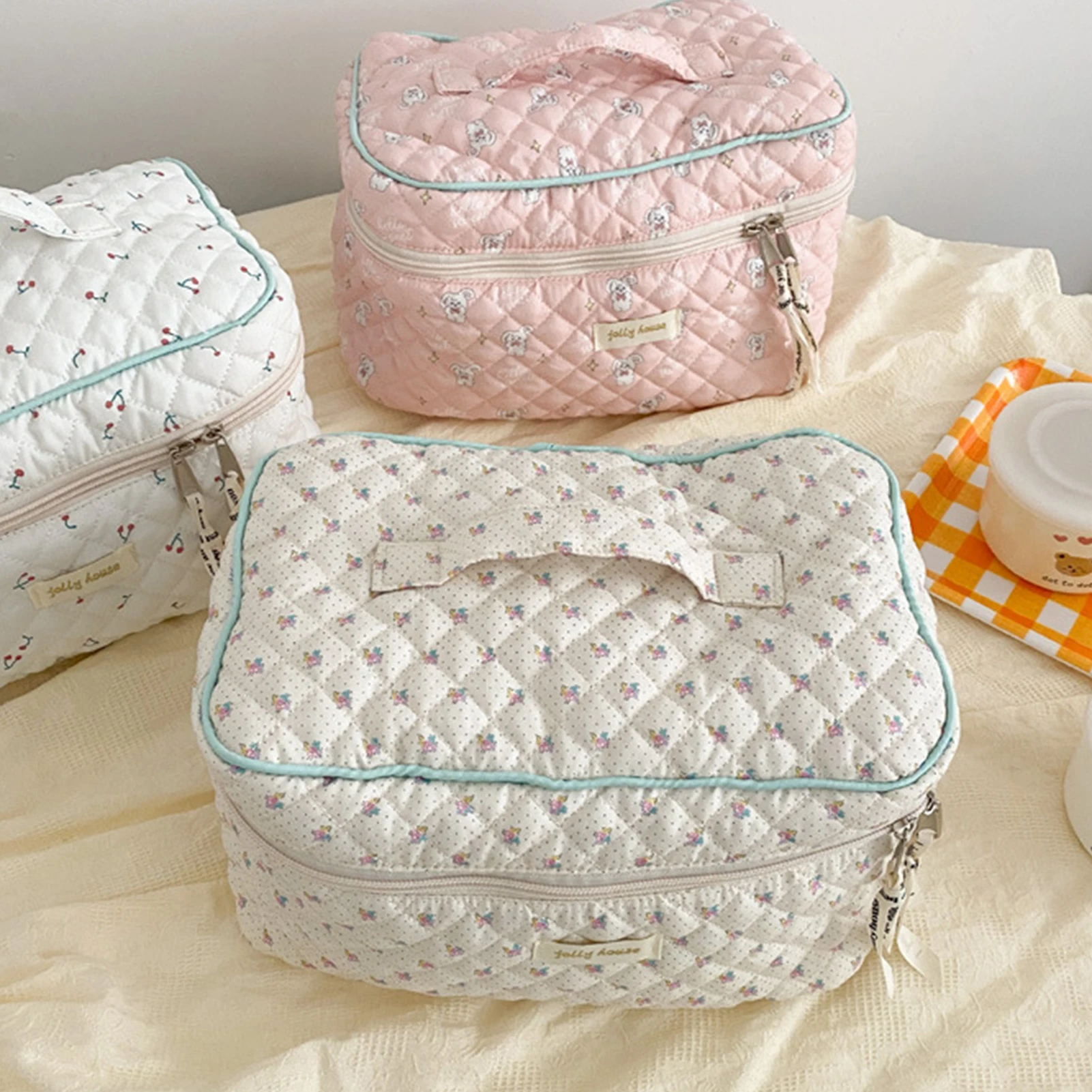 Korean Quilted Makeup Bag Organizer Cherry Cosmetic Pouch For Women Cotton Portable Toiletry Bag Necesserie Storage Beauty Case
Korean Quilted Makeup Bag Organizer Cherry Cosmetic Pouch For Women Cotton Portable Toiletry Bag Necesserie Storage Beauty Case