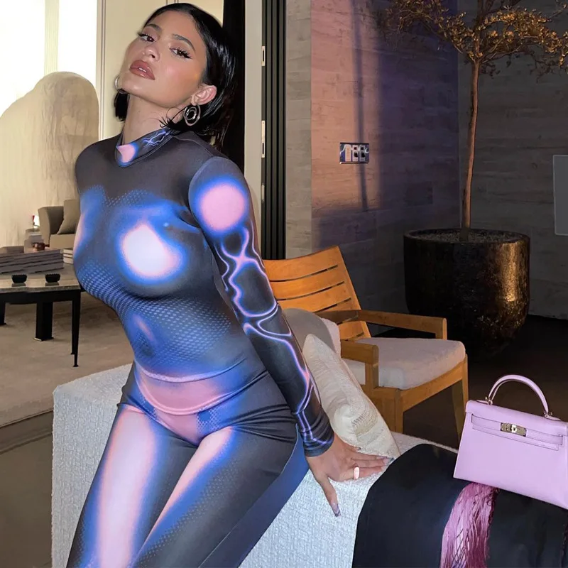 USA hot sell women's wear 2023 spring Kardashian with personality print long-sleeved sports yoga jumpsuit dropshipping
USA hot sell women's wear 2023 spring Kardashian with personality print long-sleeved sports yoga jumpsuit dropshipping