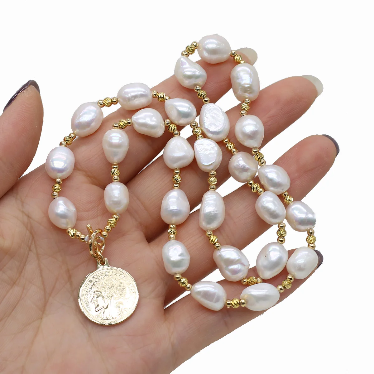 Natural Baroque Pearl Bead Necklace 8-9mm White Freshwater Pear Bead Necklace for Women Jewerly Party Gift Length 46cm
Natural Baroque Pearl Bead Necklace 8-9mm White Freshwater Pear Bead Necklace for Women Jewerly Party Gift Length 46cm