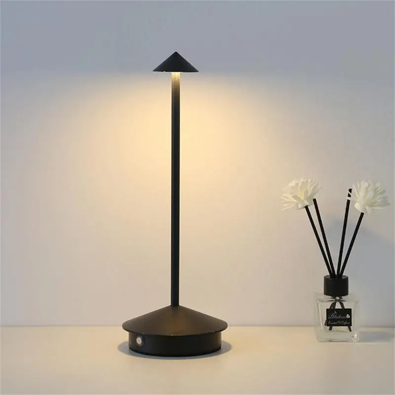 Touch Mode Night Lamp Led Desk Lamp Table Lamp Creative 3w Non Polar Brightness Adjustment Reading Lamp Hotel T Bedside Lamp
Touch Mode Night Lamp Led Desk Lamp Table Lamp Creative 3w Non Polar Brightness Adjustment Reading Lamp Hotel T Bedside Lamp