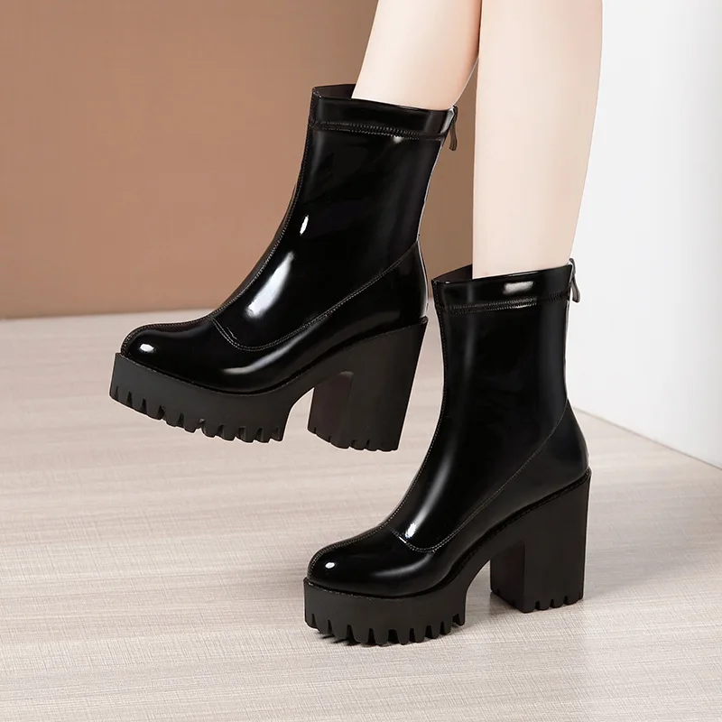 Plus Size 32-43 Mid Calf Waterproof Short Boots for Women 2021 Fall Winter Block High Heels Booties Ladies Leather Snow Boots
Plus Size 32-43 Mid Calf Waterproof Short Boots for Women 2021 Fall Winter Block High Heels Booties Ladies Leather Snow Boots