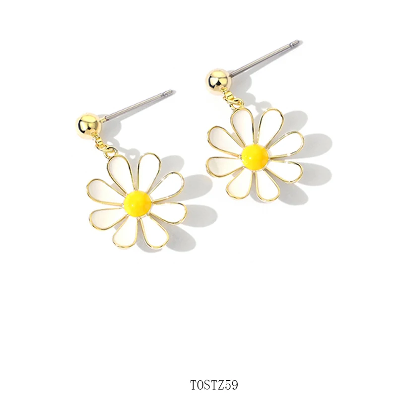 Fahmi темпераментные красивые серьги-гвоздики с цветами, модные серьги-гвоздики, женские серьги с белыми цветами подсолнуха, серьги-гвоздики ...
Fahmi темпераментные красивые серьги-гвоздики с цветами, модные серьги-гвоздики, женские серьги с белыми цветами подсолнуха, серьги-гвоздики ...