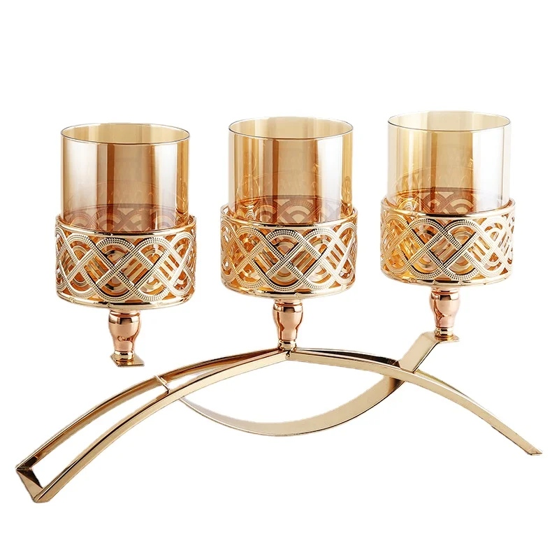 European Style Metal Arch Bridge Candle Holder Candle Jars with Lid Golden Glass Candle Holder Cup Wedding Romantic Table Decor 
European Style Metal Arch Bridge Candle Holder Candle Jars with Lid Golden Glass Candle Holder Cup Wedding Romantic Table Decor