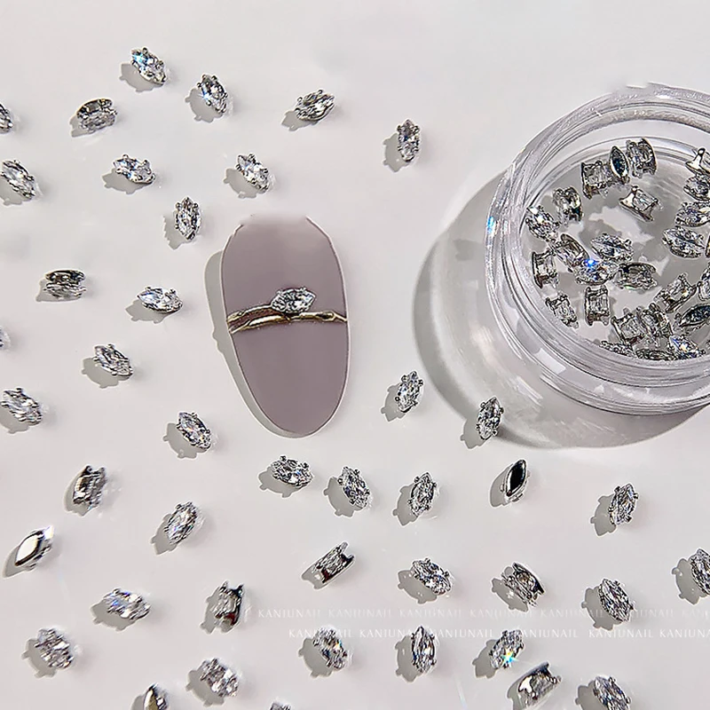 50Pcs Square Shaped Nail art rhinestones Gold/Silver Color Glitter Crystal Nail Jewelry DIY Alloy 3D Diamond Designer Nail Gem &
50Pcs Square Shaped Nail art rhinestones Gold/Silver Color Glitter Crystal Nail Jewelry DIY Alloy 3D Diamond Designer Nail Gem &