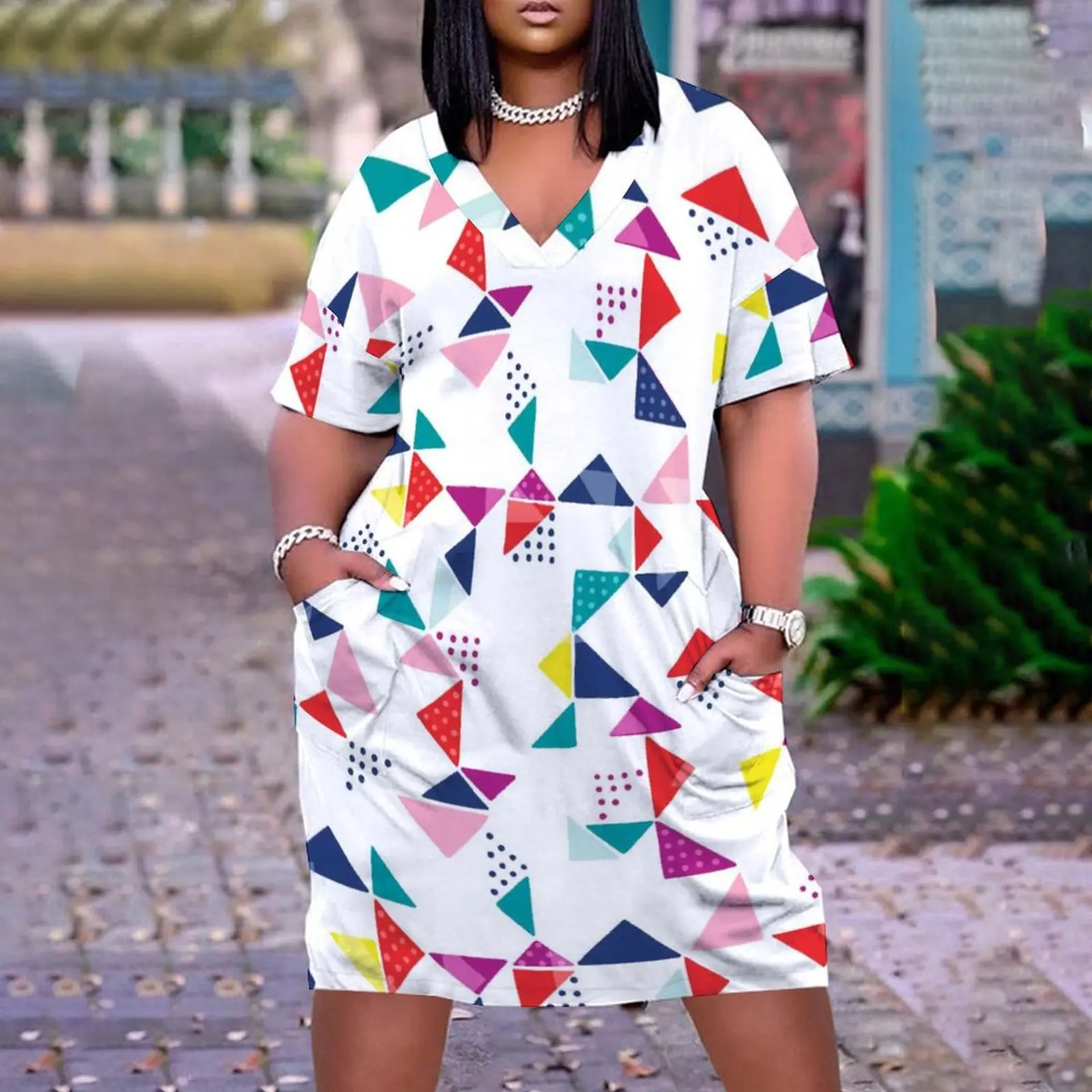 Женское платье с V-образным вырезом, свободное Повседневное платье из серии с геометрическим принтом, 2022
Женское платье с V-образным вырезом, свободное Повседневное платье из серии с геометрическим принтом, 2022