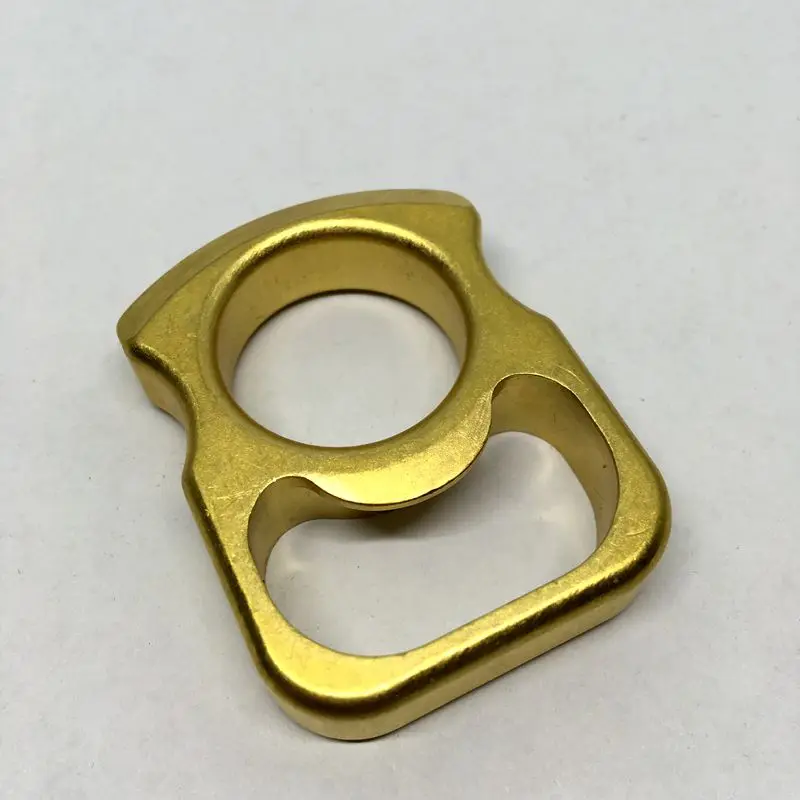 12mm Thick Brass Brass Knuckle Brass Key Buckle Pure Copper Bottle Opener Keychain Hanging EDC Self-Defense Ring Adult Toys
12mm Thick Brass Brass Knuckle Brass Key Buckle Pure Copper Bottle Opener Keychain Hanging EDC Self-Defense Ring Adult Toys