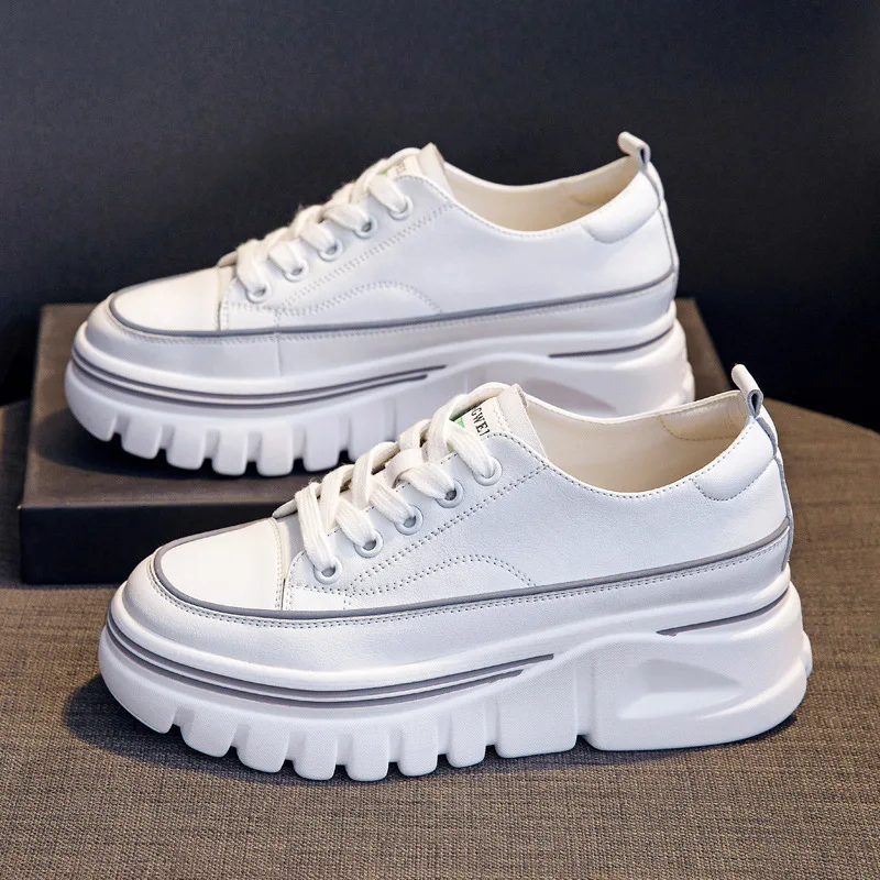 Vulcanized Shoes For Women Light Sneakers Skateboarding Shoes High Female Walking Shoes Platform Shoes Flat Shoes Women Leather
Vulcanized Shoes For Women Light Sneakers Skateboarding Shoes High Female Walking Shoes Platform Shoes Flat Shoes Women Leather