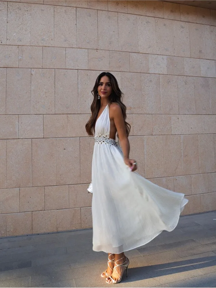 Sexy Hollowed Out Halter Lace Up Dress For Women Chic V-Neck Open Back Sleeveless Robe 2023 Summer Lady Party Elegant Vestidos
Sexy Hollowed Out Halter Lace Up Dress For Women Chic V-Neck Open Back Sleeveless Robe 2023 Summer Lady Party Elegant Vestidos