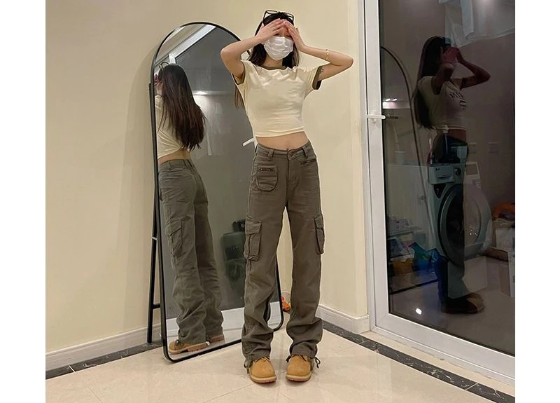 Женские брюки с широкими штанинами, Новинка осени 2023, комбинезон с эластичным поясом и прямыми карманами, брюки полной длины, Женские однотонные брюки A46
Женские брюки с широкими штанинами, Новинка осени 2023, комбинезон с эластичным поясом и прямыми карманами, брюки полной длины, Женские однотонные брюки A46