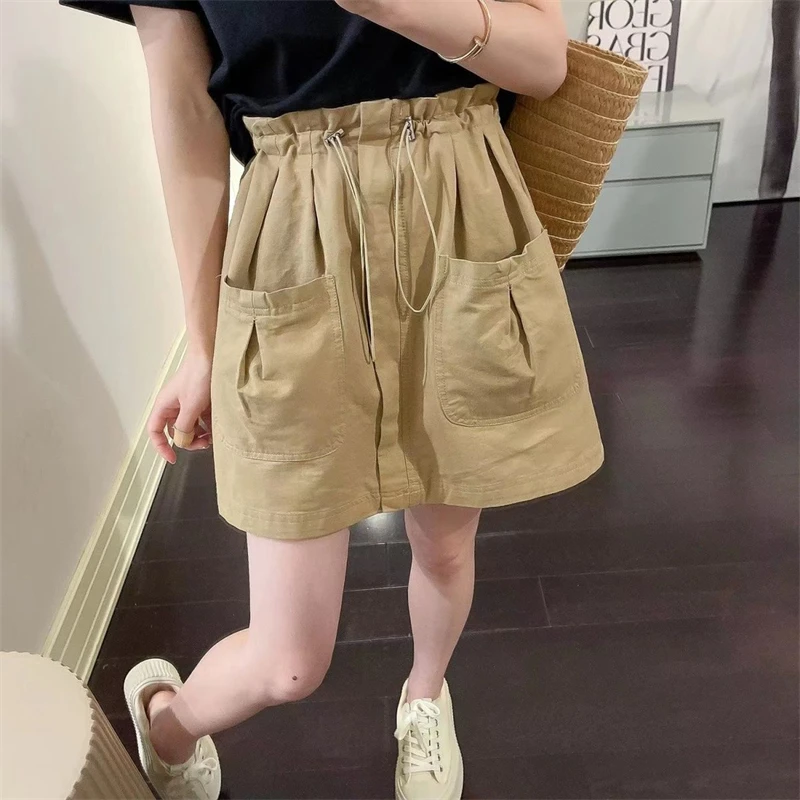 American High Street Drawstring Lace Up Design Women's Short Skirt Summer New High Waist Straight Female A-line Loose Mini Skirt 
American High Street Drawstring Lace Up Design Women's Short Skirt Summer New High Waist Straight Female A-line Loose Mini Skirt