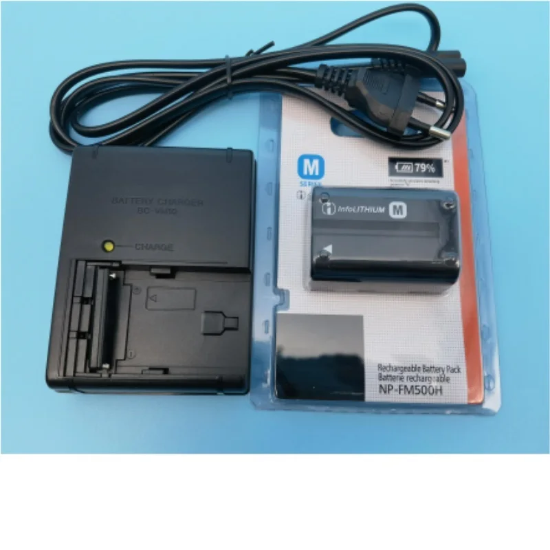 

NP-FM500H battery charger For Sony A57 A58 A65 A77 A99 A100 A200 A300 A350 A450 A500 A560 A550 A580 A700 A850 A900 SLR camera