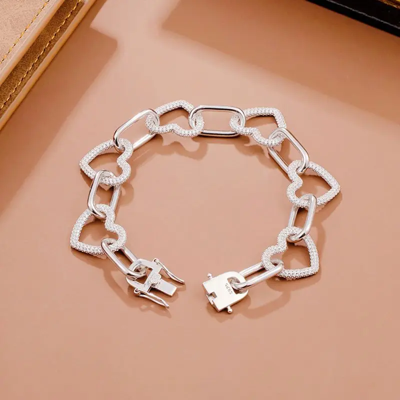 AODAIFEN S925 Sterling Silver Simplicity Trend Full Diamond Love Bracelet Women's New Heart Shape Niche Jewelry Accessories Gift
AODAIFEN S925 Sterling Silver Simplicity Trend Full Diamond Love Bracelet Women's New Heart Shape Niche Jewelry Accessories Gift