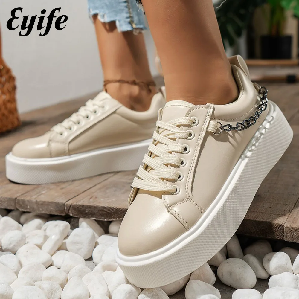 Women's Chain Sneakers 2022 Autumn New Fashion Lace Up Casual Vulcanized Shoes 36-43 Large-Sized Flats Running Walking Shoes
Women's Chain Sneakers 2022 Autumn New Fashion Lace Up Casual Vulcanized Shoes 36-43 Large-Sized Flats Running Walking Shoes