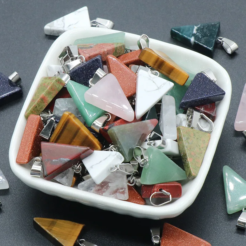 1pc Triangle Shape Natural Crystals 20x15mm Stones Charm Gemstones for Earrings Pendant Healing Quartz Agate Minerals Gift S31
1pc Triangle Shape Natural Crystals 20x15mm Stones Charm Gemstones for Earrings Pendant Healing Quartz Agate Minerals Gift S31
