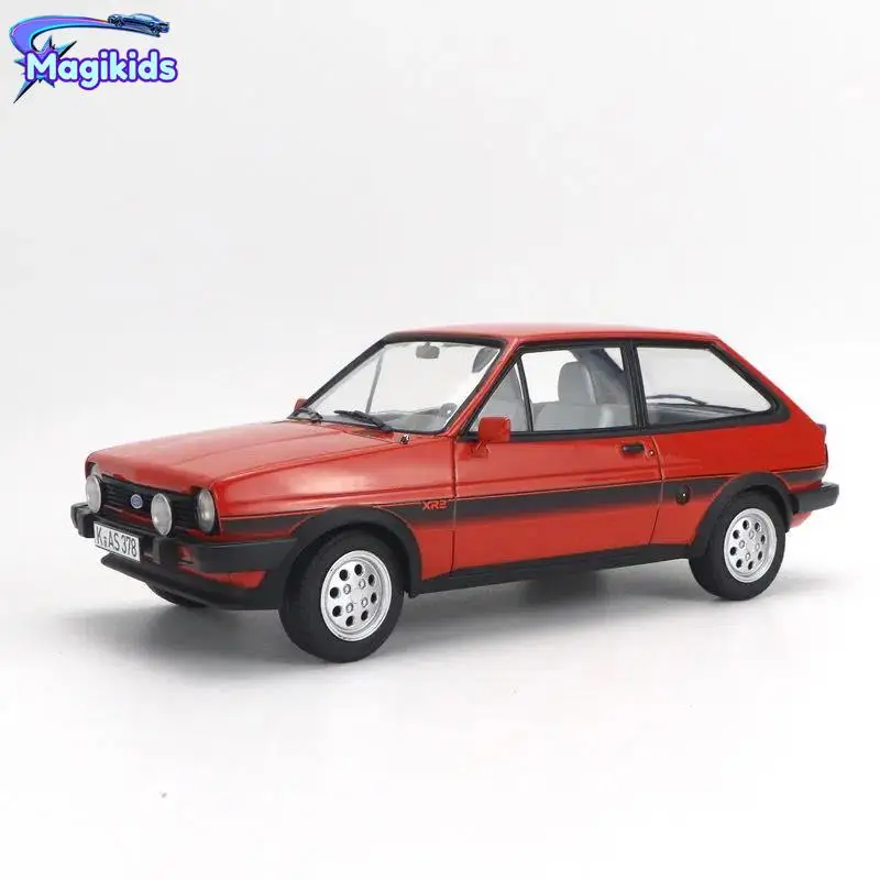 Модель автомобиля форд фиеста XR2, винтажная модель машины под давлением, металлический сплав, игрушечная машинка для детей, подарок для колл... 
Модель автомобиля форд фиеста XR2, винтажная модель машины под давлением, металлический сплав, игрушечная машинка для детей, подарок для колл...