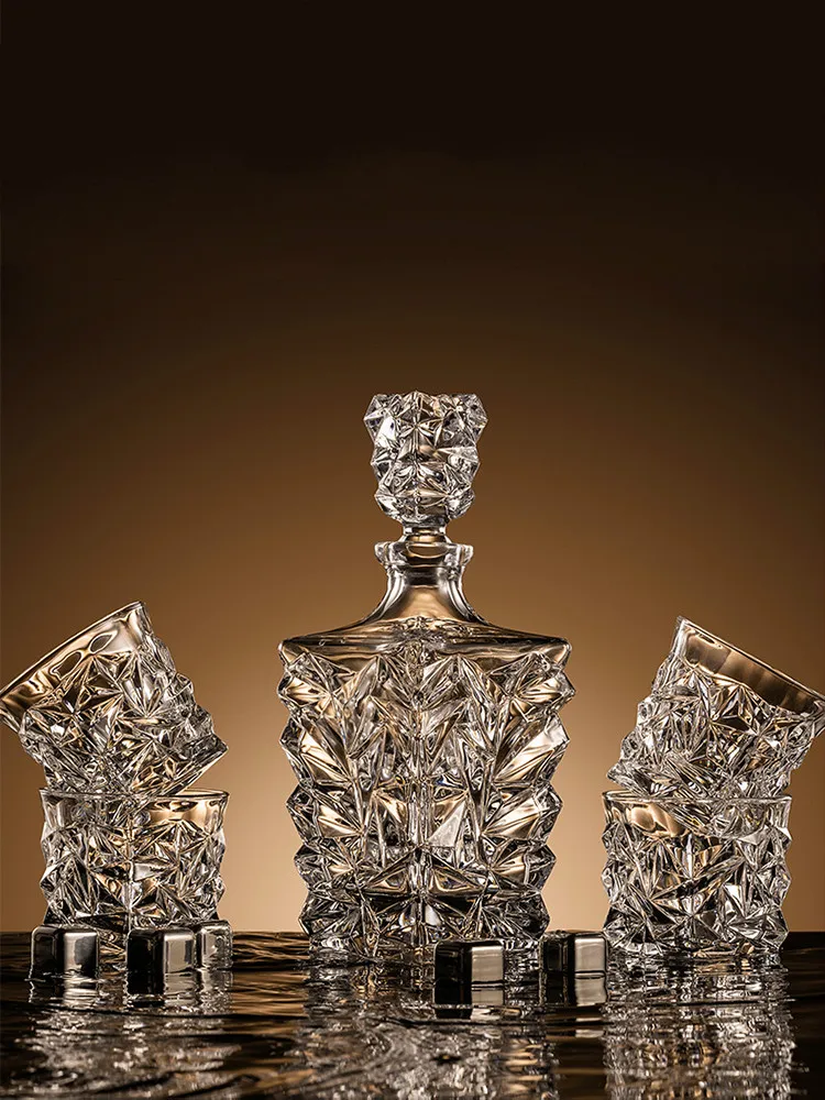 Creative crystal glass whiskey glass carved foreign wine glass spirits glass household wine bottle wine bottle set high-end
Creative crystal glass whiskey glass carved foreign wine glass spirits glass household wine bottle wine bottle set high-end