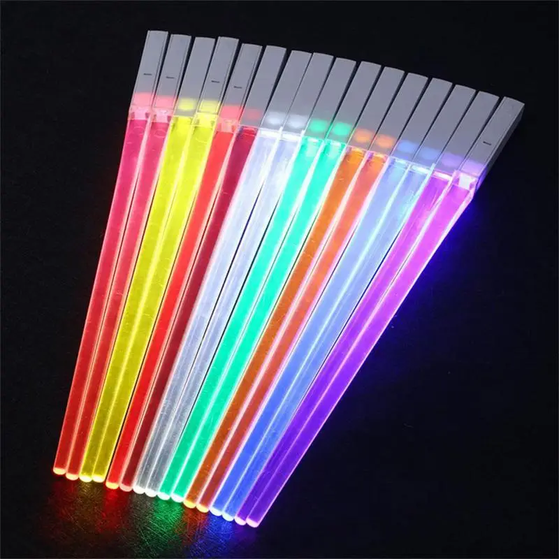 1 Pair LED Lightsaber Chopsticks Portable Non-Slip Food Sticks Tableware Concert Flash Glow For Kitchen Dining Room Party Gifts
1 Pair LED Lightsaber Chopsticks Portable Non-Slip Food Sticks Tableware Concert Flash Glow For Kitchen Dining Room Party Gifts