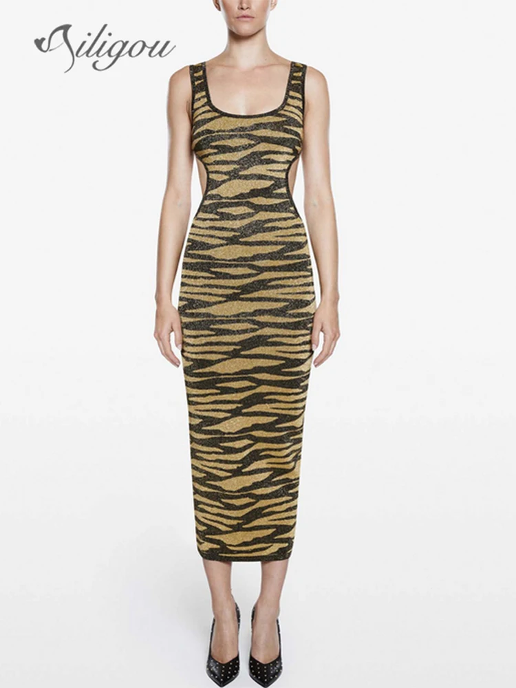 Ailigou 2022 New Summer Women's Zebra Print Sexy Backless Cutout Tight Mid Length Bandage Dress Sleeveless Party Party Dress
Ailigou 2022 New Summer Women's Zebra Print Sexy Backless Cutout Tight Mid Length Bandage Dress Sleeveless Party Party Dress