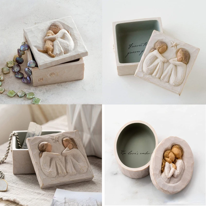 Friendship Sculpted Hand-Painted Keepsake Resin Box Love Embrace Jewelry Box Dog People Hug Pet Valentine’s Day Storage Box Gift
Friendship Sculpted Hand-Painted Keepsake Resin Box Love Embrace Jewelry Box Dog People Hug Pet Valentine’s Day Storage Box Gift