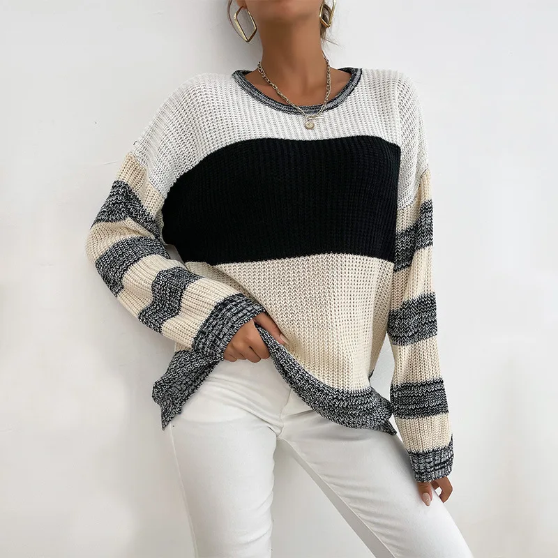 Autumn New Women's Thin Pullover Round Neck Black and White Contrast Color Sweater
Autumn New Women's Thin Pullover Round Neck Black and White Contrast Color Sweater