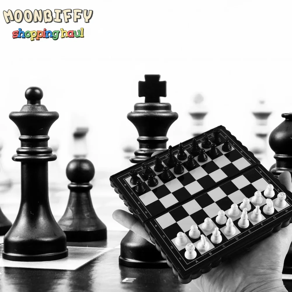 Chess Game Mini International Chess Folding Magnetic Plastic Chessboard Board Game Portable Kid Toy Portable Board Game
Chess Game Mini International Chess Folding Magnetic Plastic Chessboard Board Game Portable Kid Toy Portable Board Game