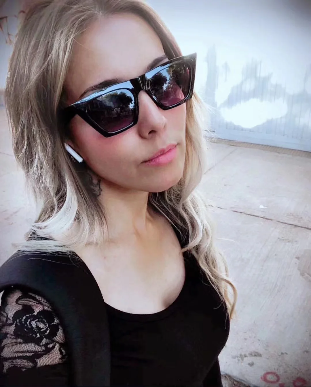 Cat eye sunglasses women fashion flat top acetate sunglasses 
Cat eye sunglasses women fashion flat top acetate sunglasses