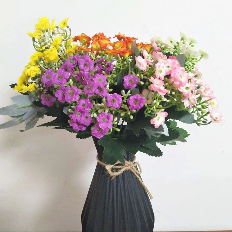 Artificial Flowers Magnolia Silk Chrysanthemum Fake Daisy Wedding Flowers For DIY Garden Room Decor Christmas Office Home Plants 
Artificial Flowers Magnolia Silk Chrysanthemum Fake Daisy Wedding Flowers For DIY Garden Room Decor Christmas Office Home Plants