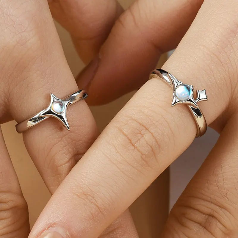 2PCS Tetrachromatic Star Moonstone Ring Creative Four-Pointed Star Adjustable Rings for Women New Fashion Simple Bride Jewelry
2PCS Tetrachromatic Star Moonstone Ring Creative Four-Pointed Star Adjustable Rings for Women New Fashion Simple Bride Jewelry