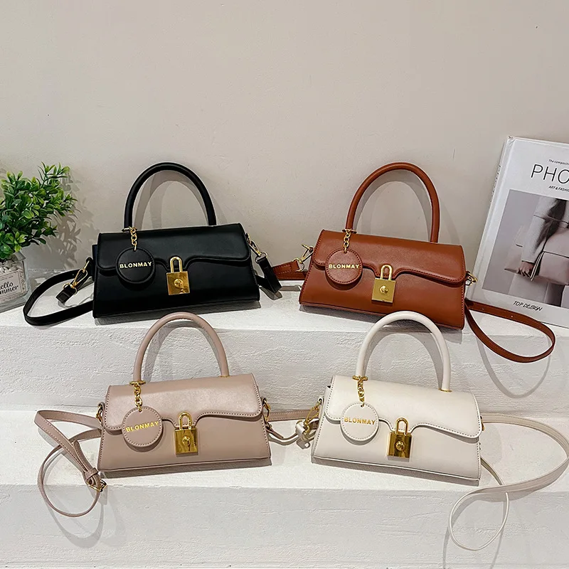 2023 New Cross-border Fashion Popular Handheld Small Square Bag Versatile Simple Commuting One-shoulder Crossbody Bag
2023 New Cross-border Fashion Popular Handheld Small Square Bag Versatile Simple Commuting One-shoulder Crossbody Bag