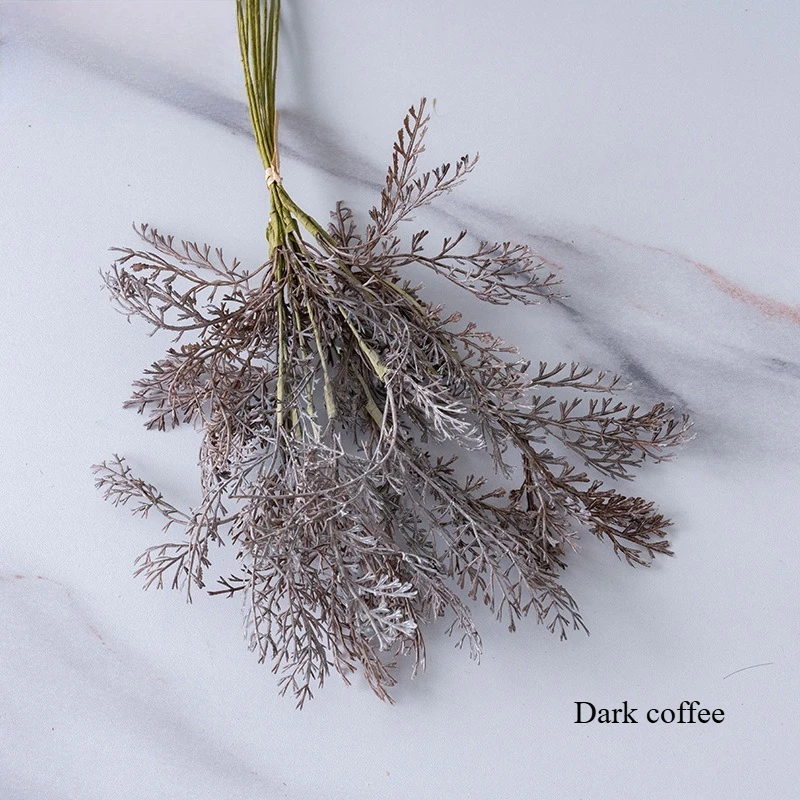 Искусственные листья папоротника и кедра
Искусственные листья папоротника и кедра