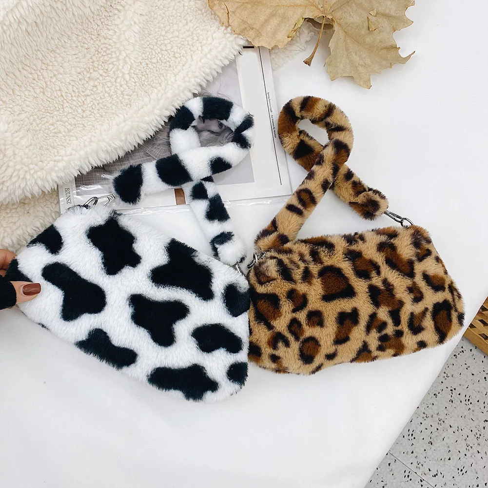 Fashion Women Cow Print Mini Shoulder Bags Female Winter Plush Underarm Bags Leopard Zebra Pattern Fluffy Tote Bags Small Purses
Fashion Women Cow Print Mini Shoulder Bags Female Winter Plush Underarm Bags Leopard Zebra Pattern Fluffy Tote Bags Small Purses