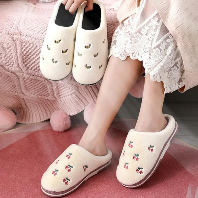 Winter Slippers Unisex house Bedroom Shoes Soft Indoor Silent Slippers Warm Plush Home Slipper Anti-slip Light Floor Shoes
Winter Slippers Unisex house Bedroom Shoes Soft Indoor Silent Slippers Warm Plush Home Slipper Anti-slip Light Floor Shoes