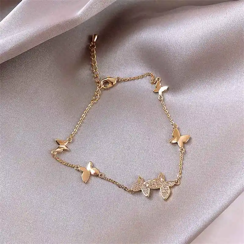 Prevent AllergySilver Color Wedding Bracelet for Women Couples Classic Crystal Butterfly Hand Jewelry Gifts
Prevent AllergySilver Color Wedding Bracelet for Women Couples Classic Crystal Butterfly Hand Jewelry Gifts