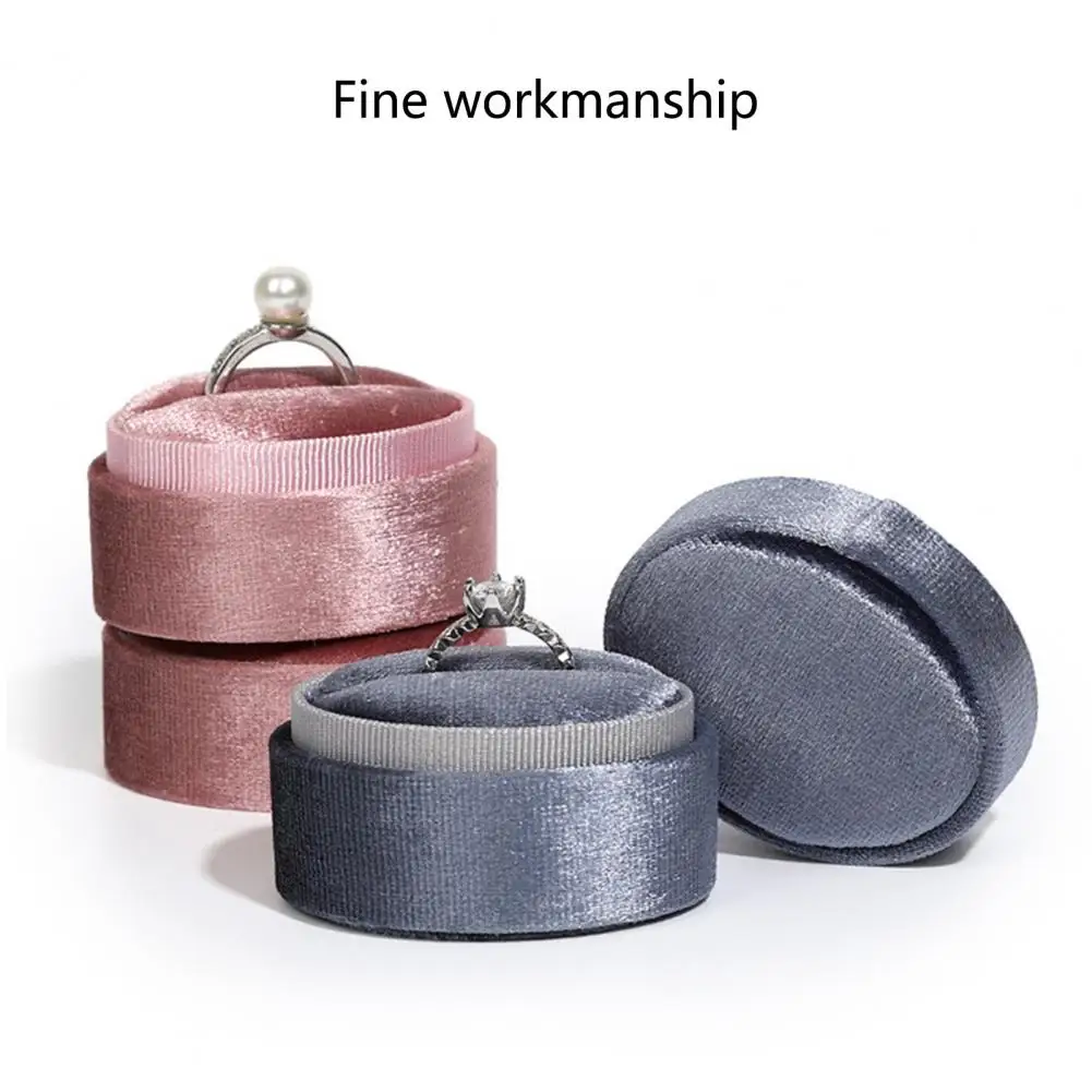Ring Box Fine Workmanship Exquisite Korean Style Corduroy Couple Ring Box Wedding Supplies For Valentine's Day Кольцевая Коробка
Ring Box Fine Workmanship Exquisite Korean Style Corduroy Couple Ring Box Wedding Supplies For Valentine's Day Кольцевая Коробка