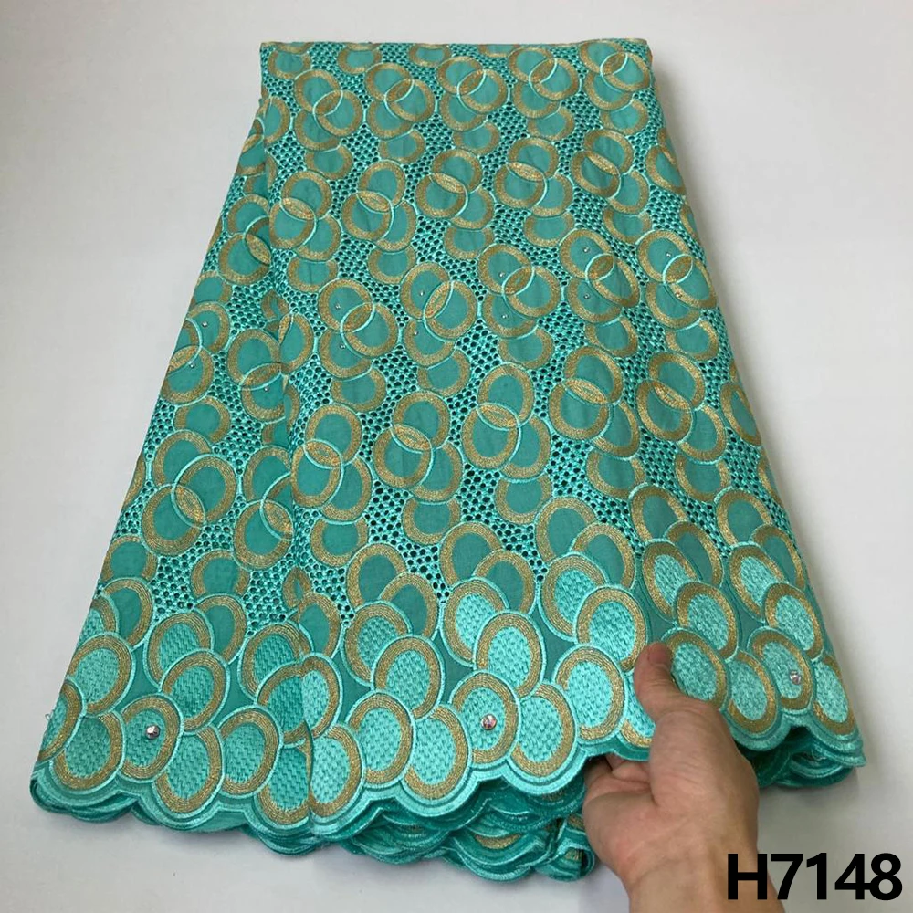 Green African Lace Fabric New Arrival 2022 High Quality Swiss Cotton Voile Laces Fabrics In Switzerland With Stones HJ7148
Green African Lace Fabric New Arrival 2022 High Quality Swiss Cotton Voile Laces Fabrics In Switzerland With Stones HJ7148