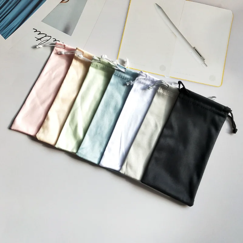 New Spectacle Cloth Bag Sunglasses Drawstring Pouch Myopia Glasses Case Soft Eyeglasses Pocket Portable Eyewear Accessories
New Spectacle Cloth Bag Sunglasses Drawstring Pouch Myopia Glasses Case Soft Eyeglasses Pocket Portable Eyewear Accessories