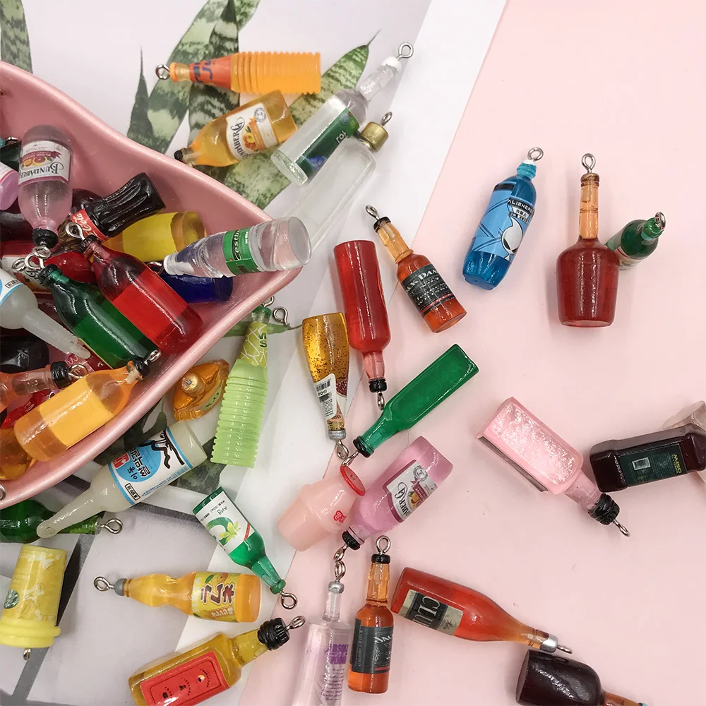 100Pcs/lot Mixed Miniature Beer Drinks Wine Bottle Charms for Earring Keychain Pendants DIY Jewelry Making Accessories Wholesale
100Pcs/lot Mixed Miniature Beer Drinks Wine Bottle Charms for Earring Keychain Pendants DIY Jewelry Making Accessories Wholesale