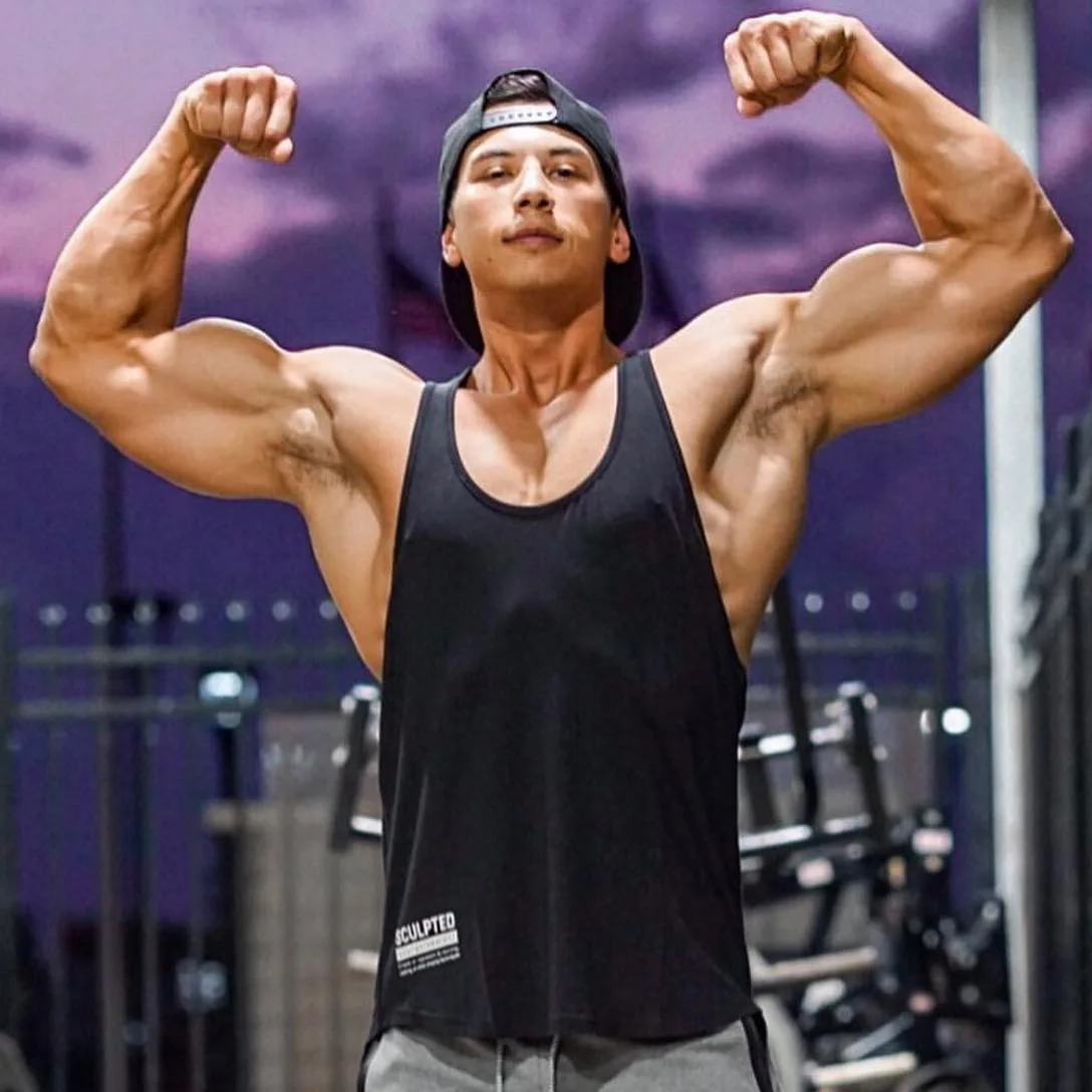 2022 Summer Brand Men Running Vest Gym Sleeveless Shirt Fit Tank Sport Tops Workout Fitness Bodybuilding Training Man Singlet
2022 Summer Brand Men Running Vest Gym Sleeveless Shirt Fit Tank Sport Tops Workout Fitness Bodybuilding Training Man Singlet