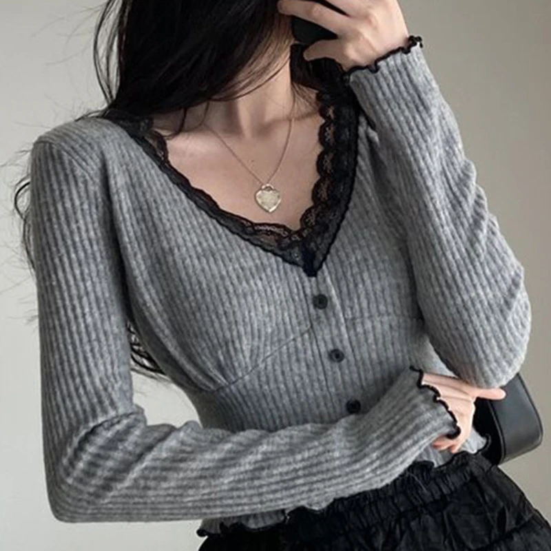 Splicing Lace Edge Long-sleeved Crop Tops Y2k Women's Knitwear Korean Version of The Fall and Winter Fashion Women's Tops
Splicing Lace Edge Long-sleeved Crop Tops Y2k Women's Knitwear Korean Version of The Fall and Winter Fashion Women's Tops