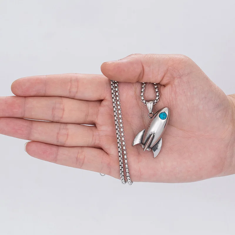 Europe and America's new 925 sterling silver cute rocket necklace pendant for men and women trendy niche design jewelry gifts
Europe and America's new 925 sterling silver cute rocket necklace pendant for men and women trendy niche design jewelry gifts