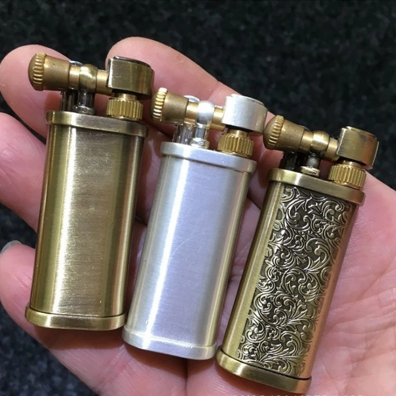 Tang Grass Vintage Flint Kerosene Lighters Flame Retro Metal Grinding Wheel Petrol Cigarette Cool Lighters Creative Gadgets
Tang Grass Vintage Flint Kerosene Lighters Flame Retro Metal Grinding Wheel Petrol Cigarette Cool Lighters Creative Gadgets