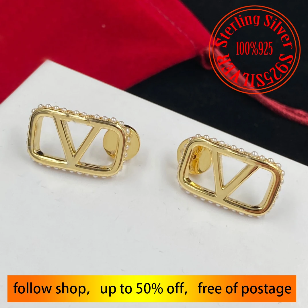 S925 Sterling Silver Gold Letter Drop Earrings, Classic Fashion, Luxury Jewelry, Birthday Gift
S925 Sterling Silver Gold Letter Drop Earrings, Classic Fashion, Luxury Jewelry, Birthday Gift