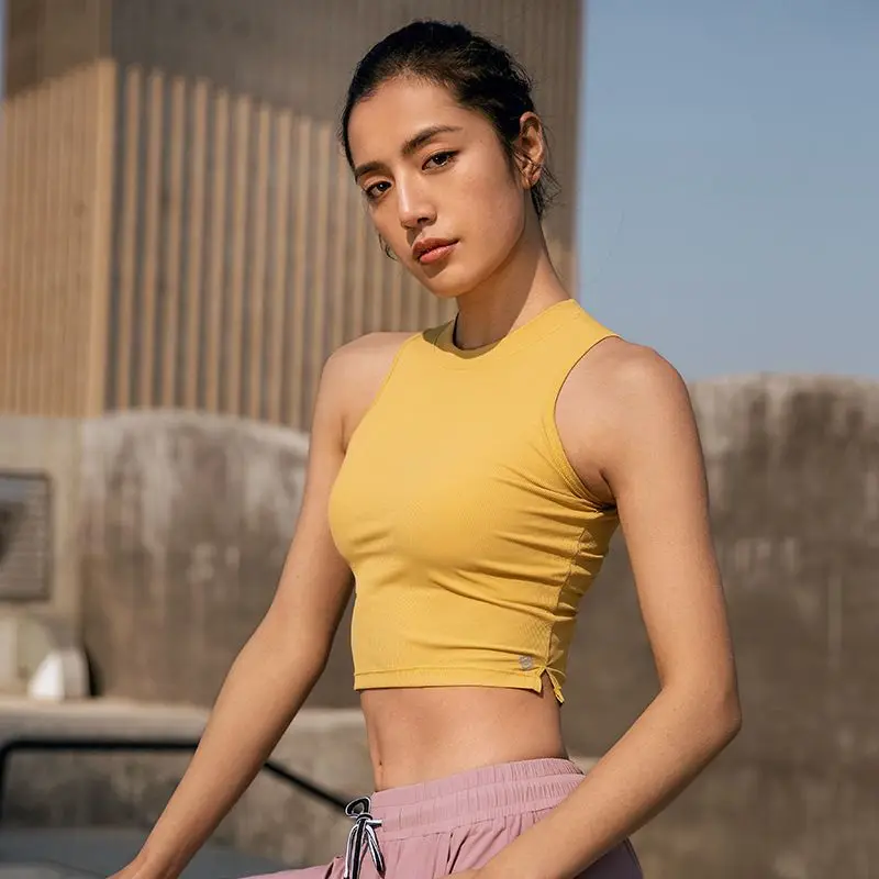 Women T-Shirt Gym Clothing With Chest Pad Quick-Drying Breathable Short Sleeveless Tight-Fitting Sports Fitness Running Crop Top
Women T-Shirt Gym Clothing With Chest Pad Quick-Drying Breathable Short Sleeveless Tight-Fitting Sports Fitness Running Crop Top