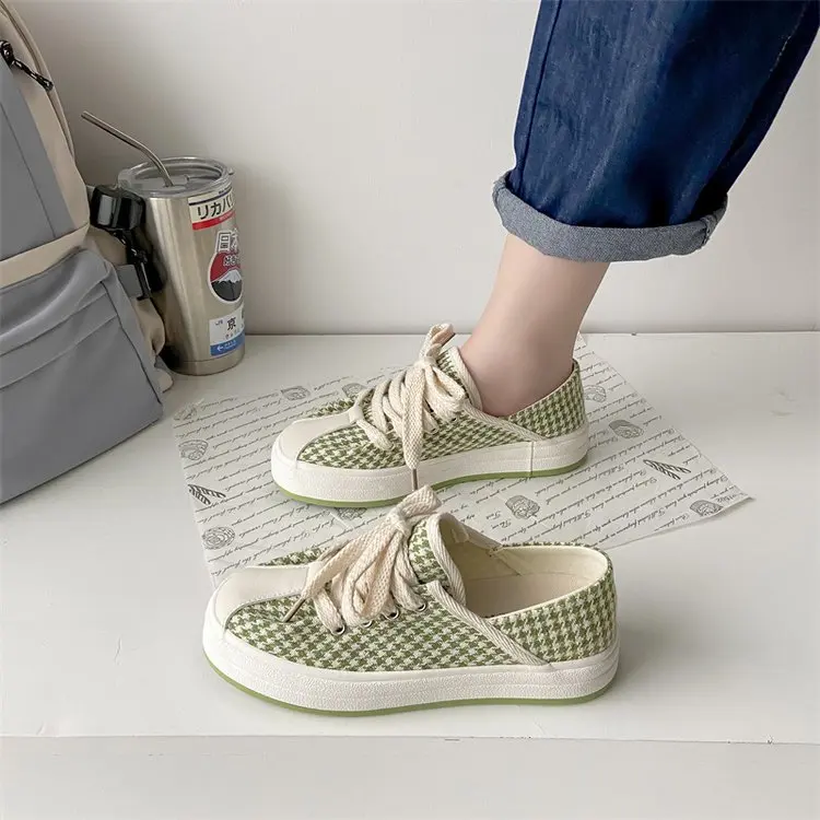 202 Fashion Soft Bottom Casual Round Toe Lace-up Color-blocking Low-heeled Canvas Shoes Lace-up Breathable New Ladies Flat Shoes
202 Fashion Soft Bottom Casual Round Toe Lace-up Color-blocking Low-heeled Canvas Shoes Lace-up Breathable New Ladies Flat Shoes
