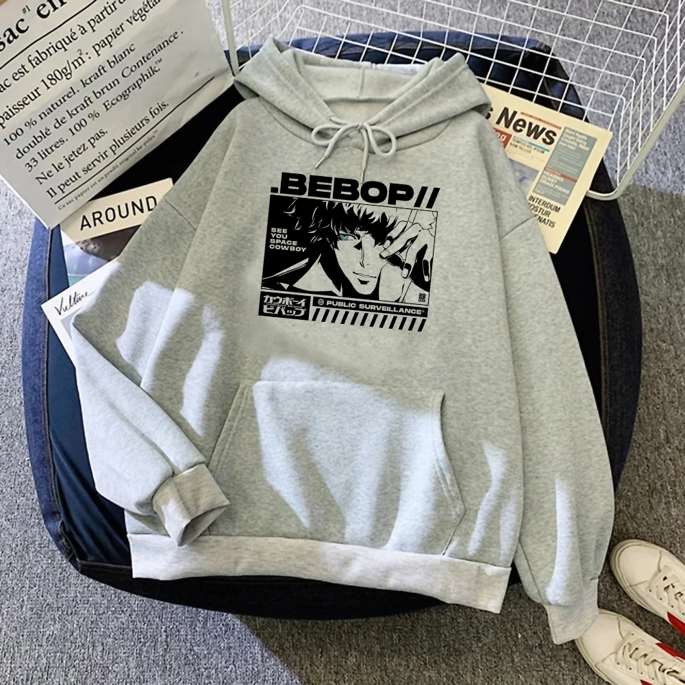 Женская футболка с капюшоном в стиле японского аниме
Женская футболка с капюшоном в стиле японского аниме