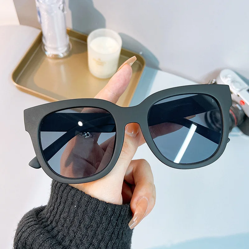 2023 New Large Frame Sunglasses Women's Design Brand Fashion Sun Glasses Summer Trend Women Eyewear UV400 Oculos De Sol
2023 New Large Frame Sunglasses Women's Design Brand Fashion Sun Glasses Summer Trend Women Eyewear UV400 Oculos De Sol