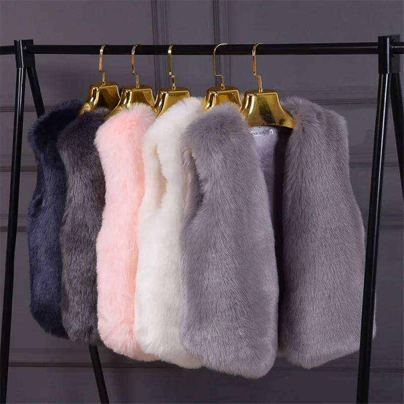 Женский меховой жилет, элегантная теплая куртка, Пушистый Жилет, однотонная уличная одежда, осень-зима 2022
Женский меховой жилет, элегантная теплая куртка, Пушистый Жилет, однотонная уличная одежда, осень-зима 2022