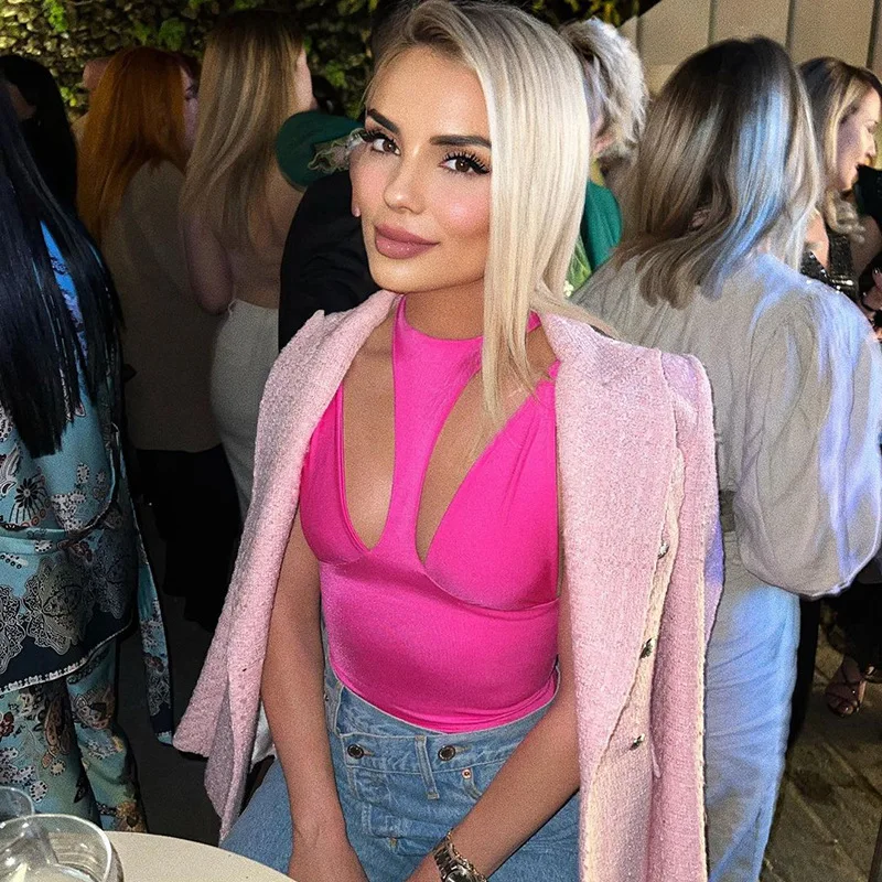 European And American Style, Spicy Girl, Backless And Versatile, Tight Casual Women's Sexy Chest Cup Hollowed Out Jumpsuit
European And American Style, Spicy Girl, Backless And Versatile, Tight Casual Women's Sexy Chest Cup Hollowed Out Jumpsuit