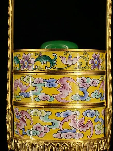 4" Chinese Bronze Cloisonne Enamel Gilt Inlay Gem Dynasty Bat Portable Food Box
4" Chinese Bronze Cloisonne Enamel Gilt Inlay Gem Dynasty Bat Portable Food Box
