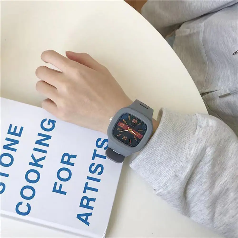 Lightweight Practical Children Sports Digital Movement Watch Unisex Electronic Wrist Watch Fashion for Fitness
Lightweight Practical Children Sports Digital Movement Watch Unisex Electronic Wrist Watch Fashion for Fitness